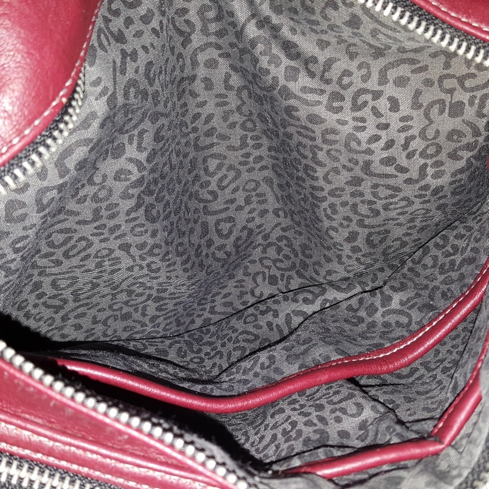 Purse - Picture 2 of 4